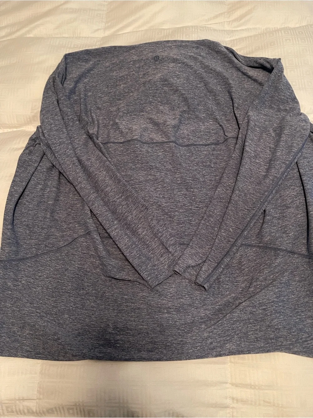 LuluLemon Back in Action Long Sleeve Size 12